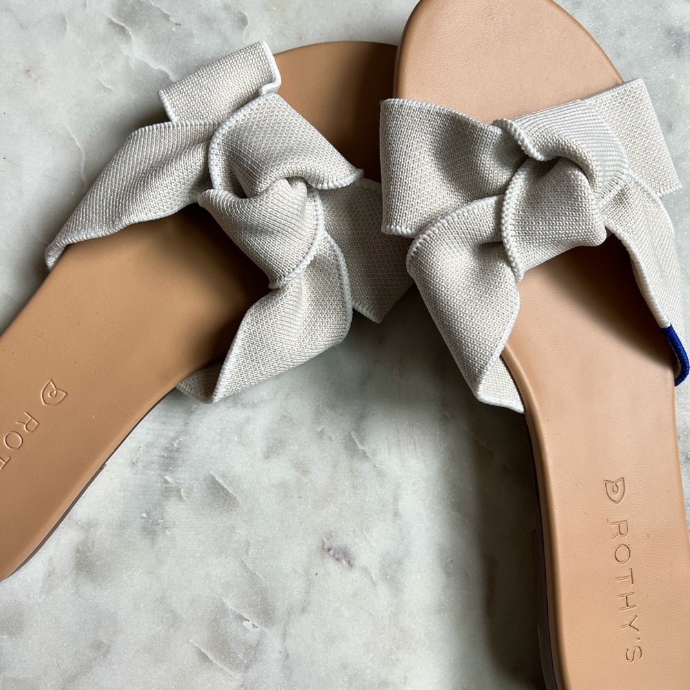 BRAND NEW ROTHYS sandals